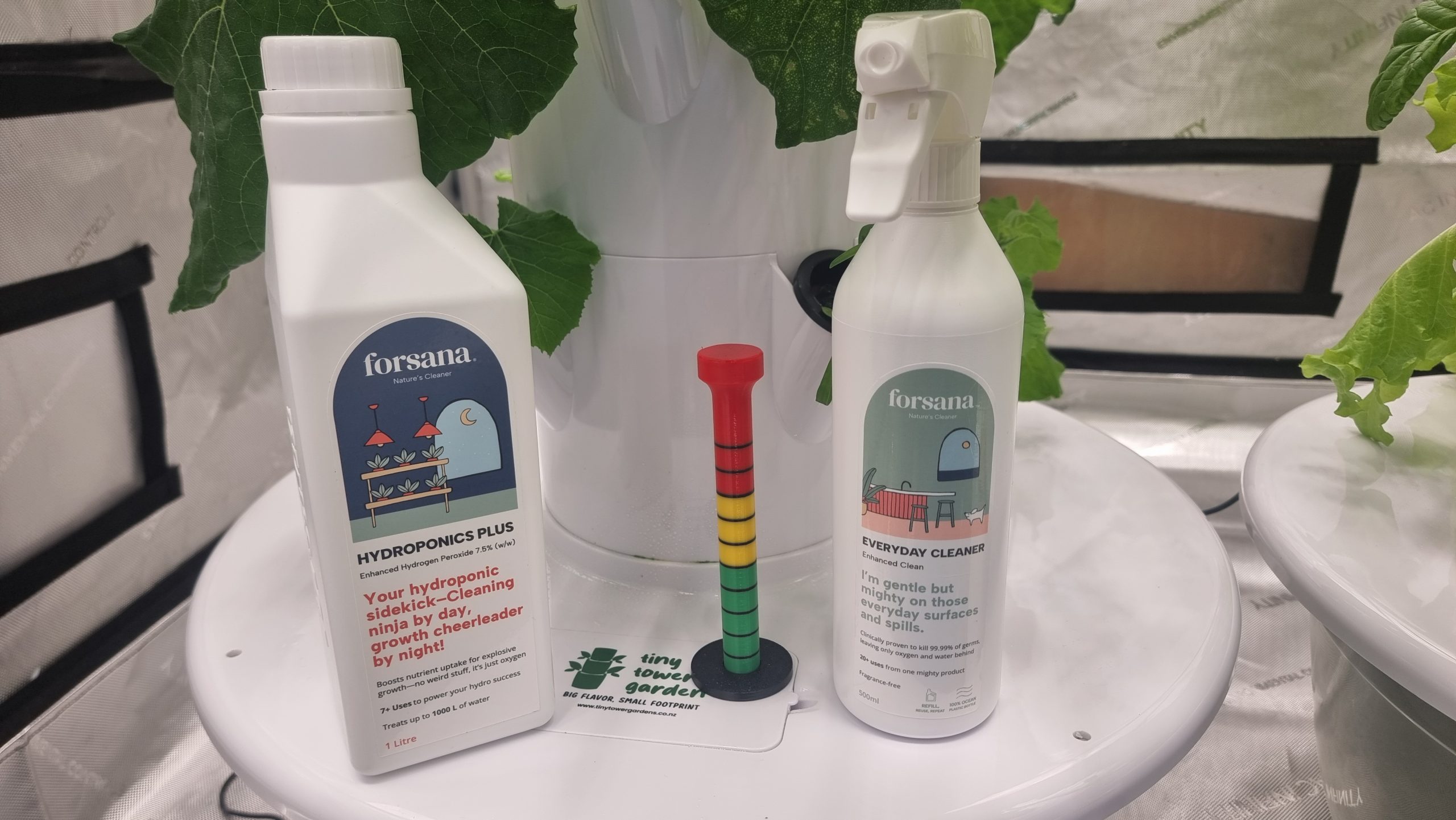 Forsana Everyday Cleaner is your go-to solution for a cleaner, safer home. This innovative disinfectant cleaner